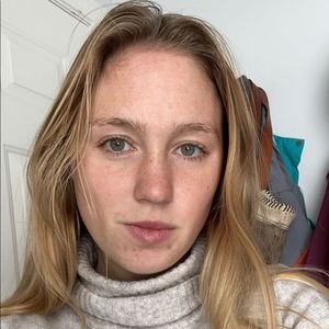 Meet your Posher, Olivia